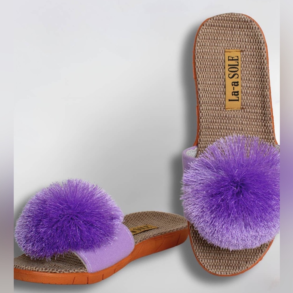 NEW! LA-a SOLE Purple Fringe Playful Unique Pom Pom Sandals 8 9
